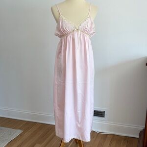 Vintage Julie of Slumbertogs Nightgown Size P Gown Made In USA